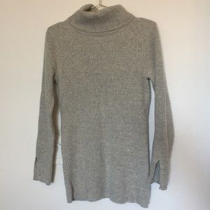 🛍Banana Republic | Wool Blend Turtle Neck Sweater
